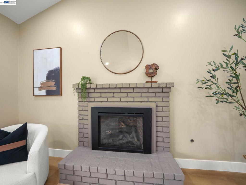 38399 Birch Street Property Photo 11