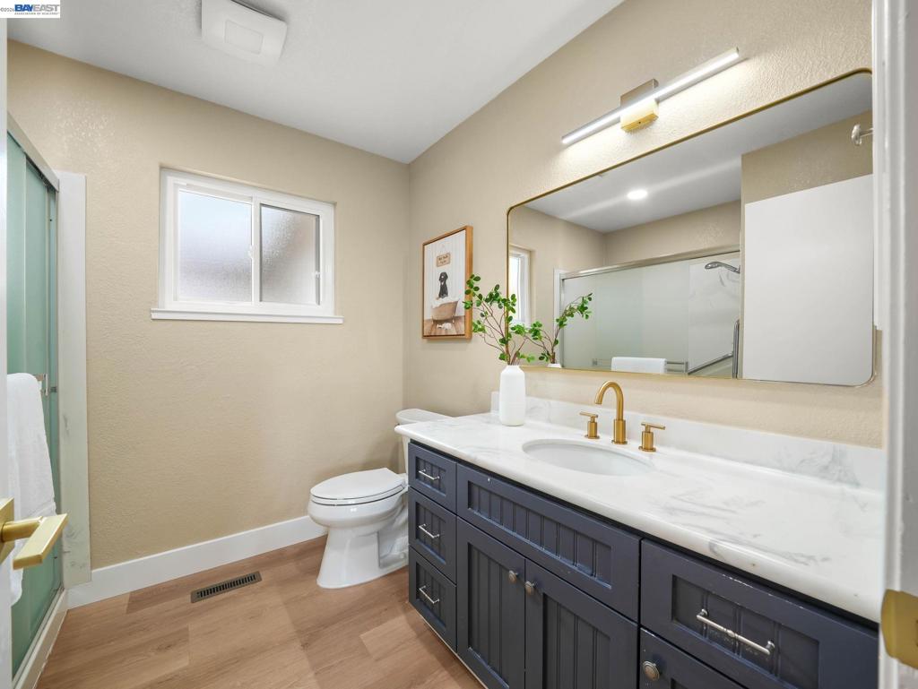 38399 Birch Street Property Photo 22