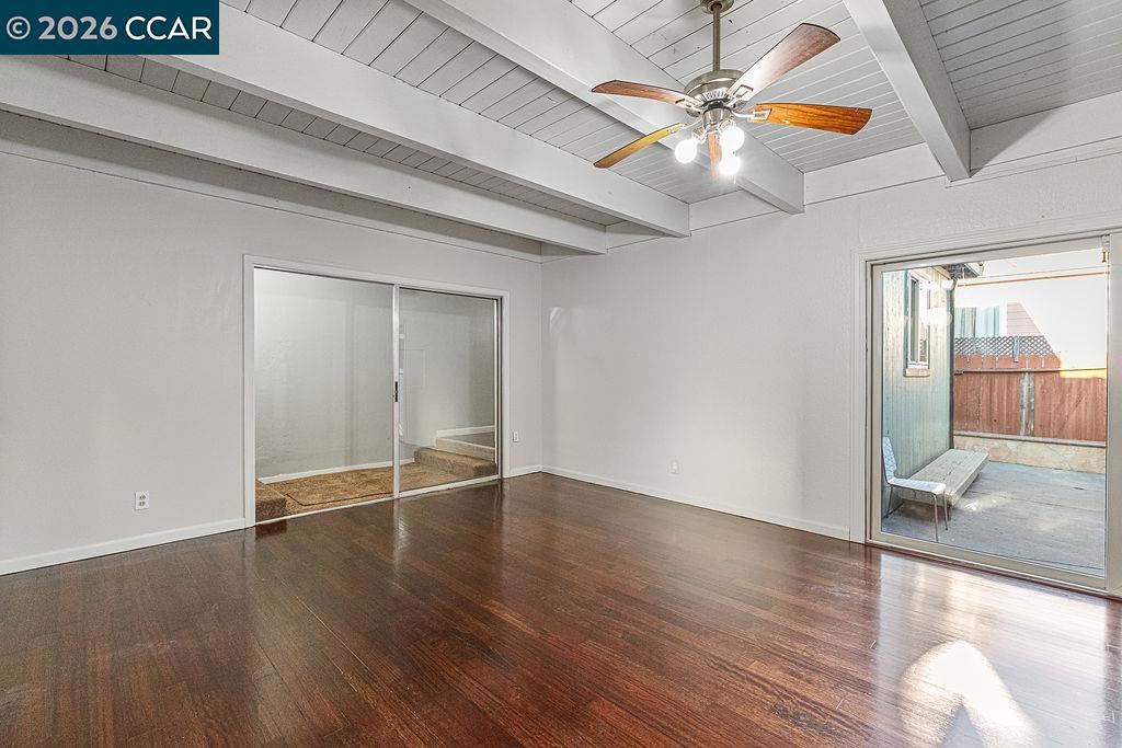 1419 Esmond Ave Property Photo 18