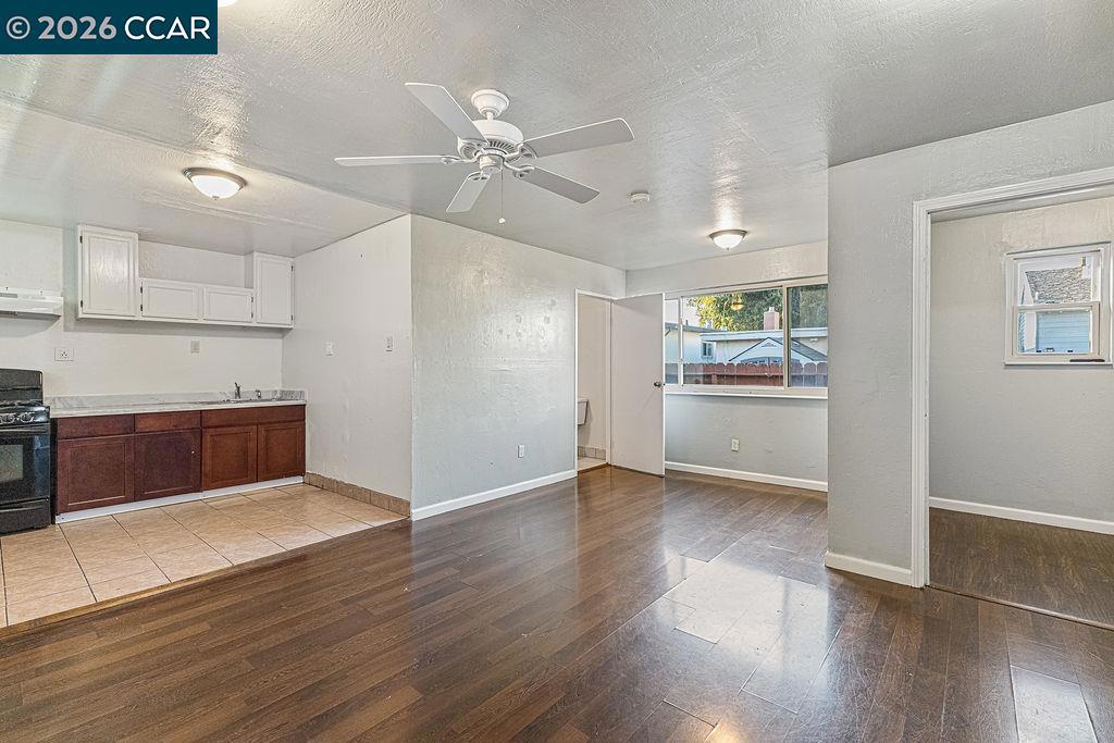 1419 Esmond Ave Property Photo 29
