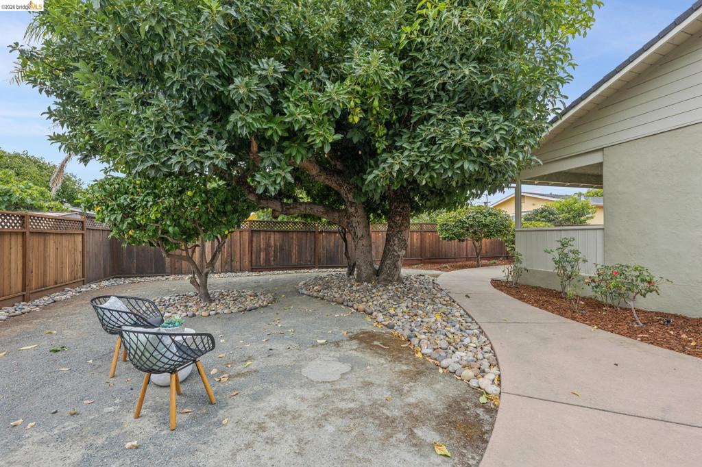 871 Joaquin Ave Property Photo 57
