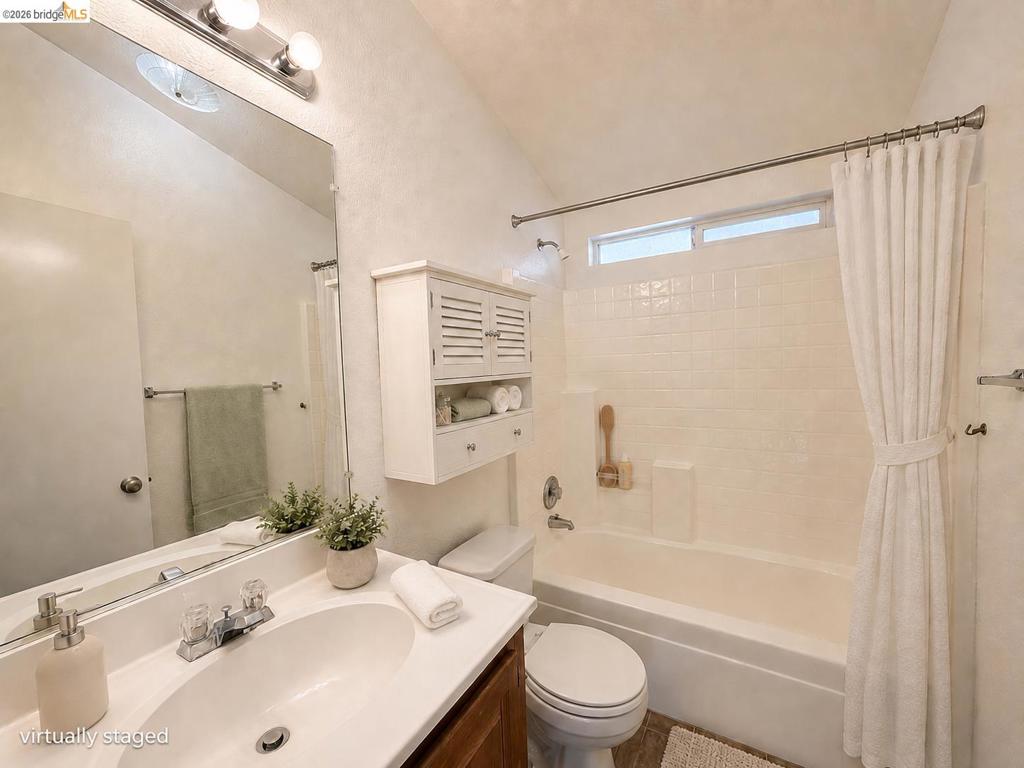 16711 Marsh Creek Rd Property Photo 20