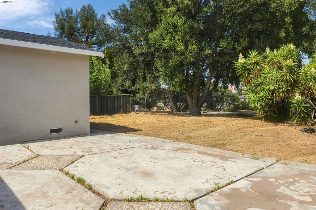 34704 Locke Ave Property Photo 33