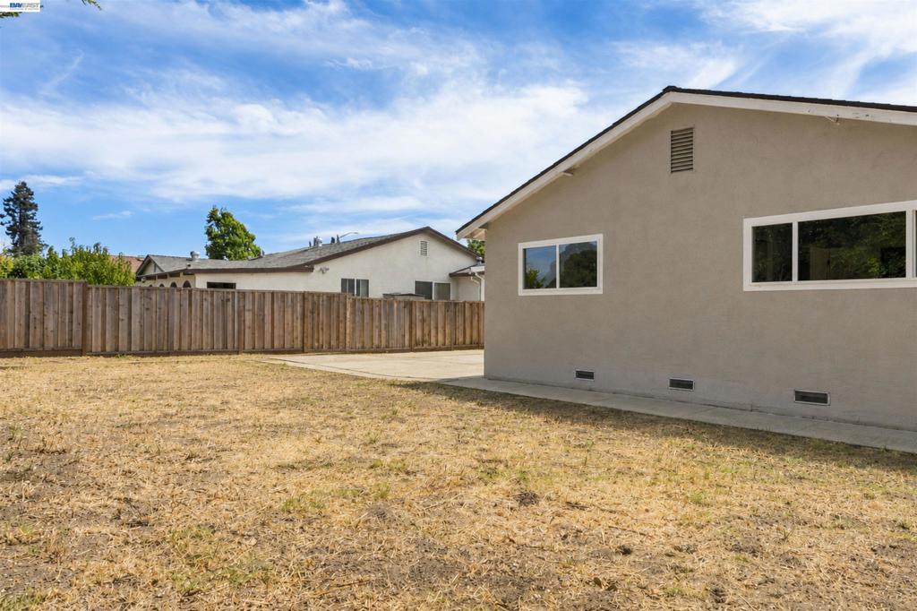 34704 Locke Ave Property Photo 35