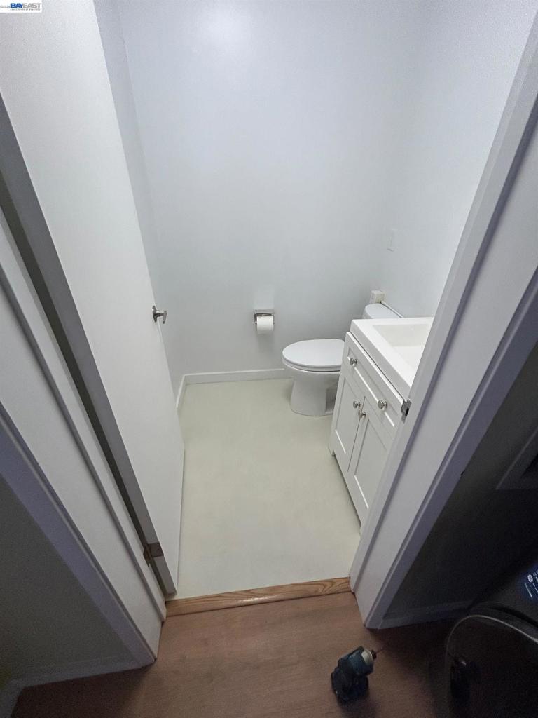 301 Poplar St Property Photo 44