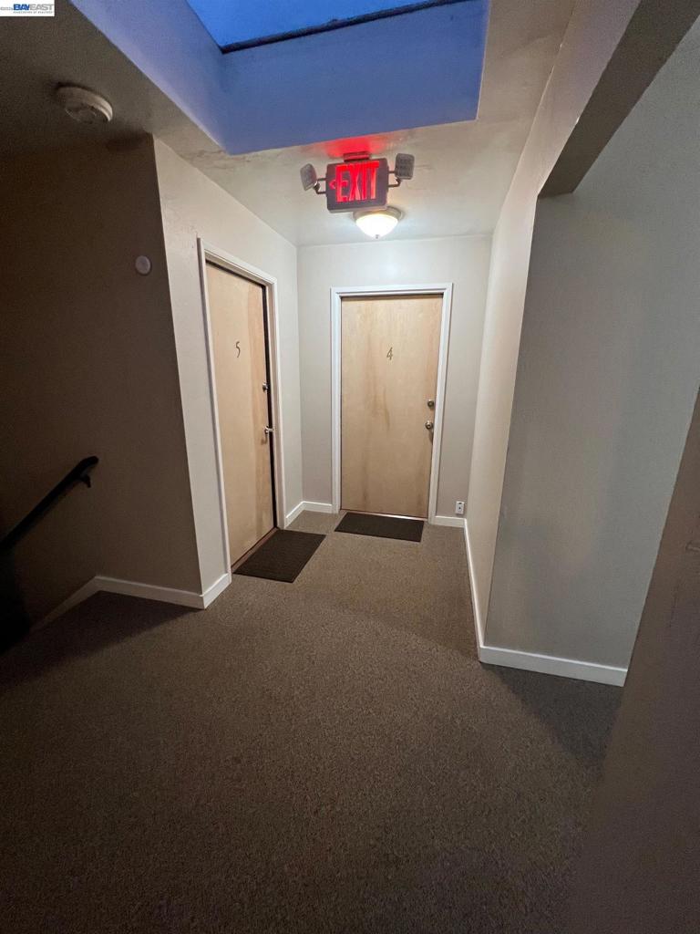 301 Poplar St Property Photo 46
