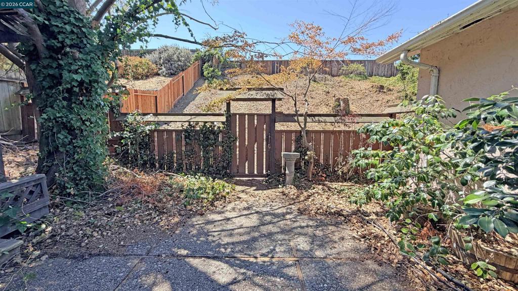 2645 O'donnell Dr Property Photo 13