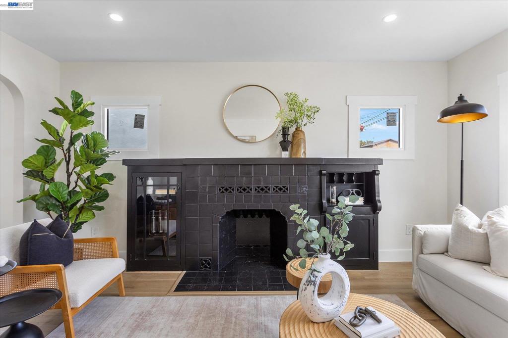 1707 78th Ave Property Photo 6