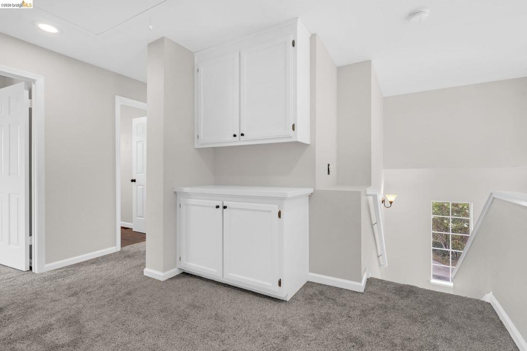 2158 Newport Ct Property Photo 27