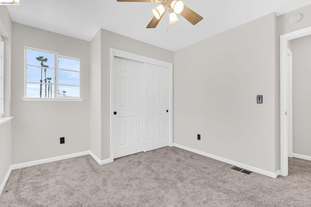 2158 Newport Ct Property Photo 33