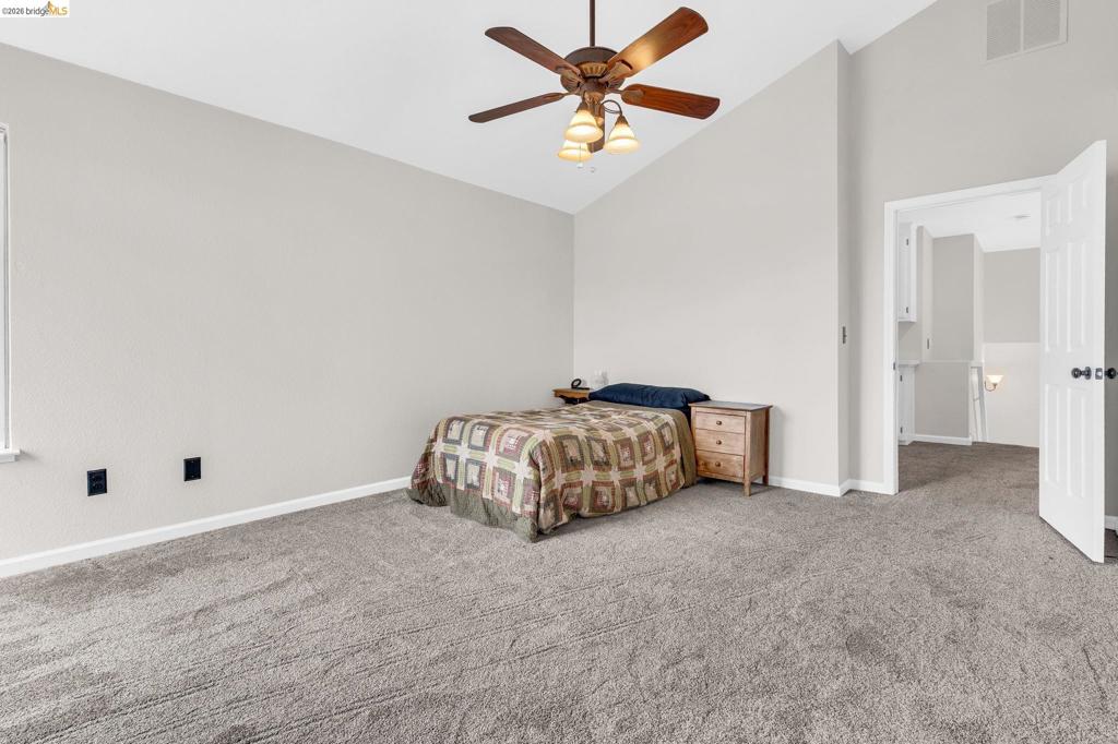 2158 Newport Ct Property Photo 36