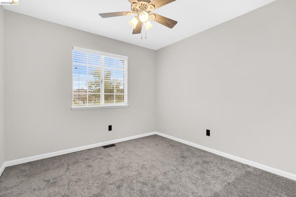 2158 Newport Ct Property Photo 40