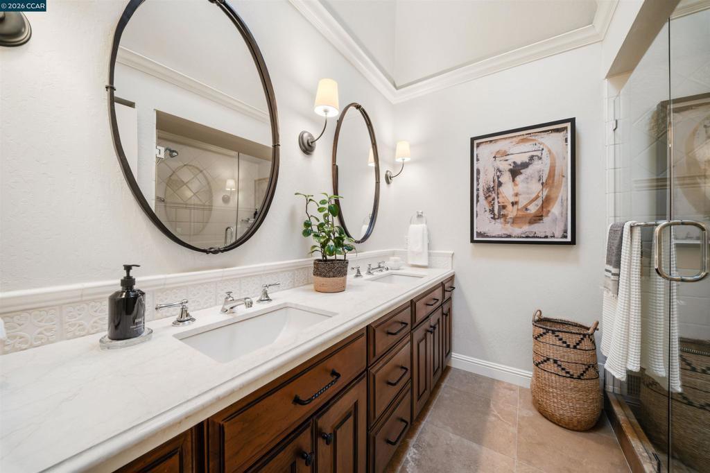 529 Carleton Way Property Photo 45