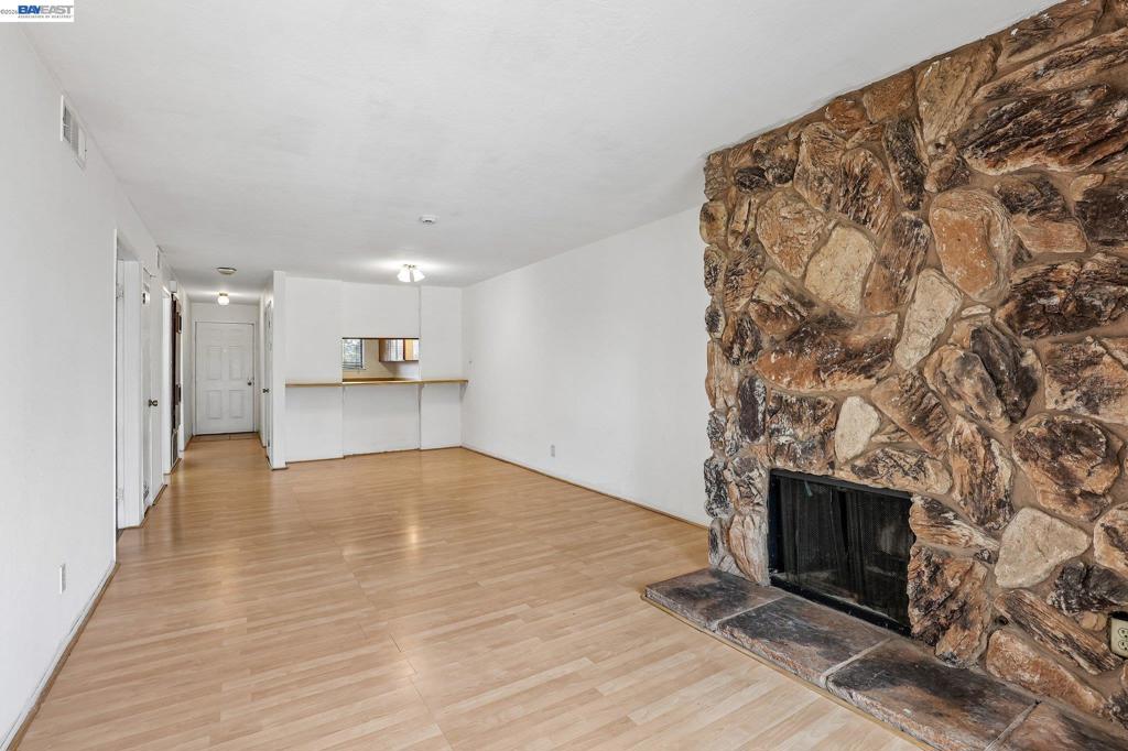 1790 Ellis St 34 Property Photo 3
