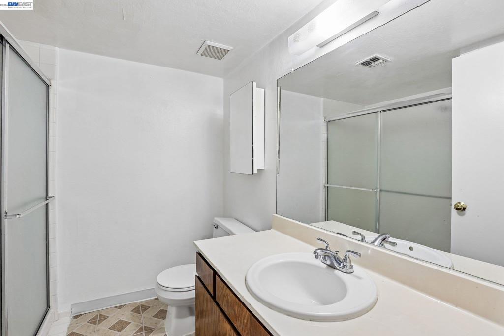 1790 Ellis St 34 Property Photo 14
