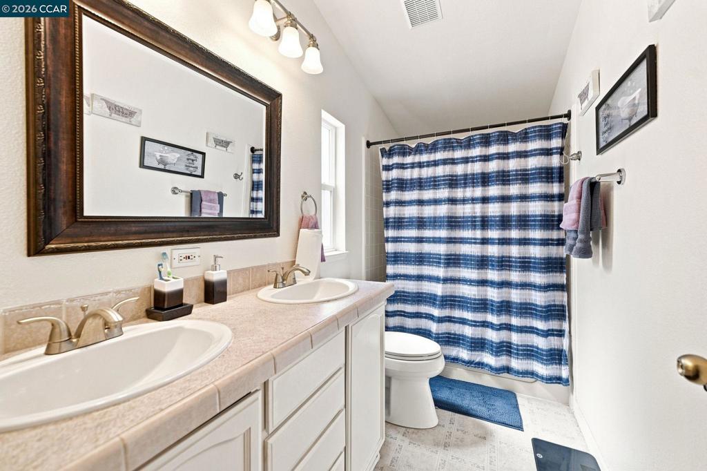 16711 Marsh Creek Road Property Photo 14
