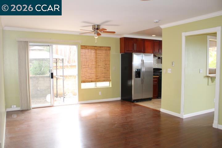 190 Iris Rd Property Photo 12