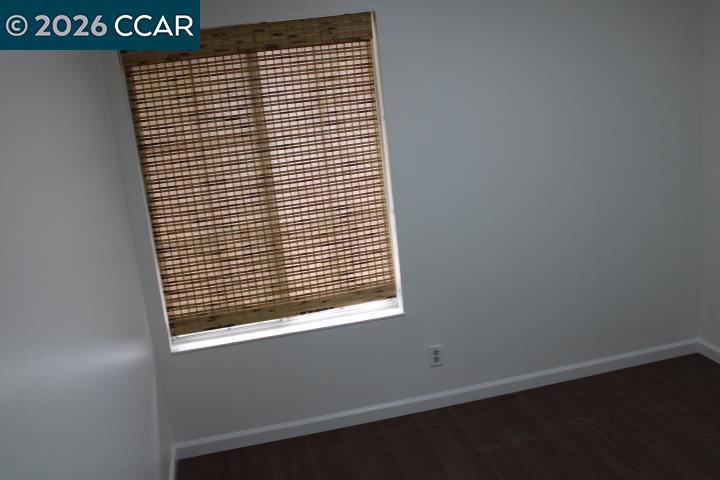 190 Iris Rd Property Photo 18