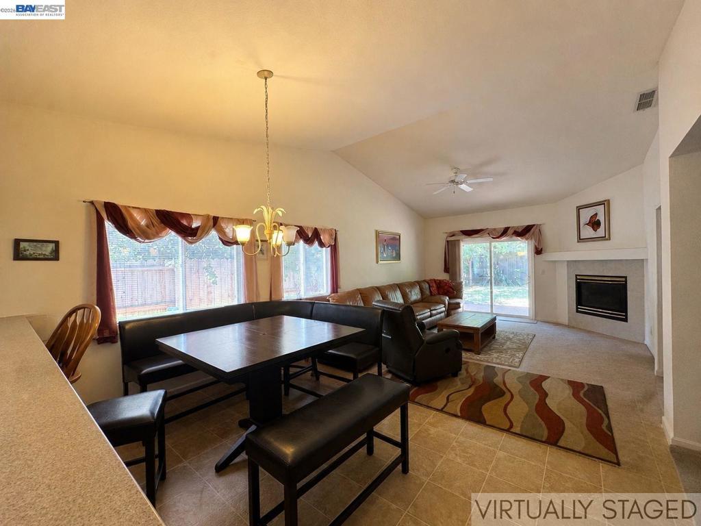 9736 Dynasty Way Property Photo 5