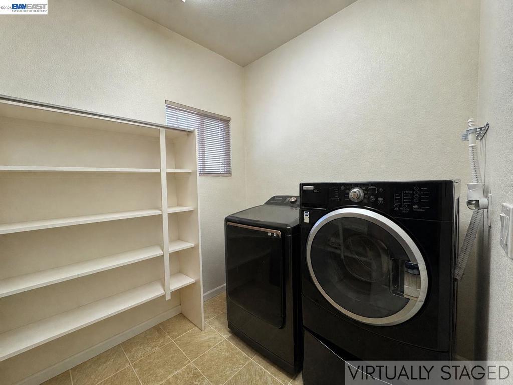 9736 Dynasty Way Property Photo 14