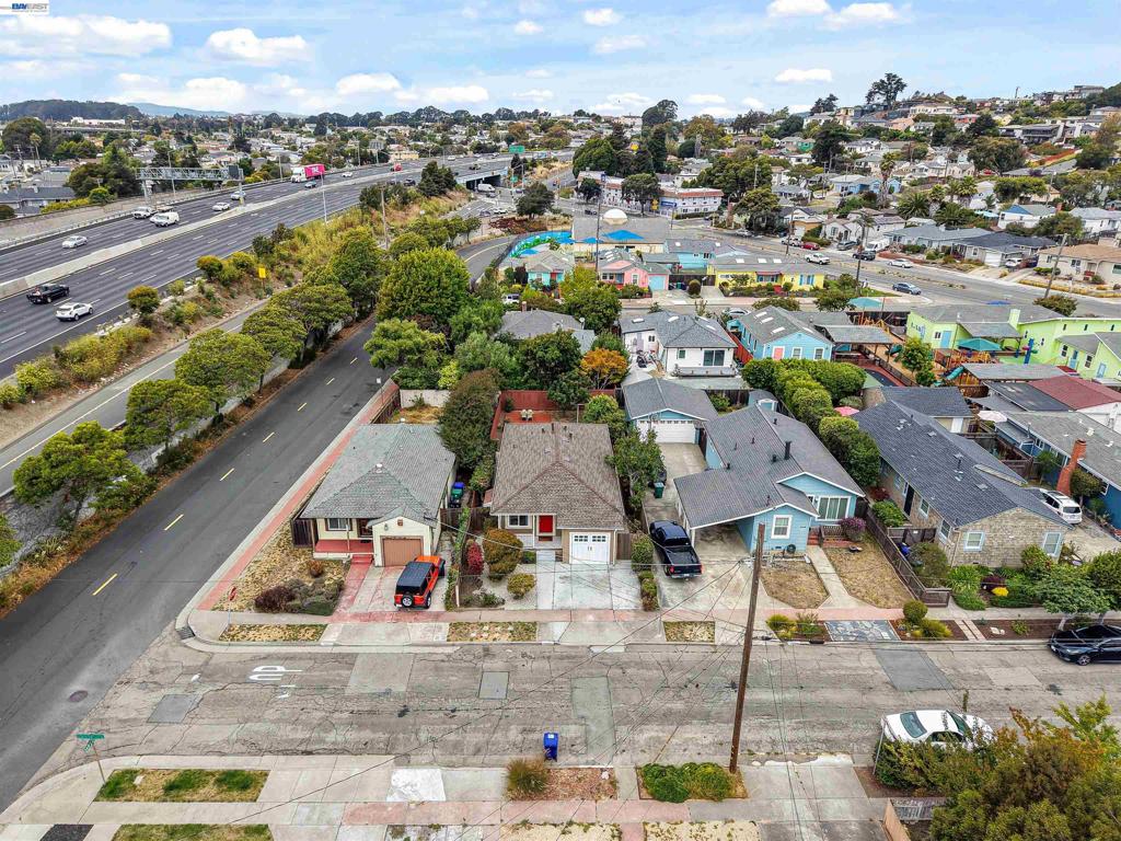 5437 Colusa Ave Property Photo 44