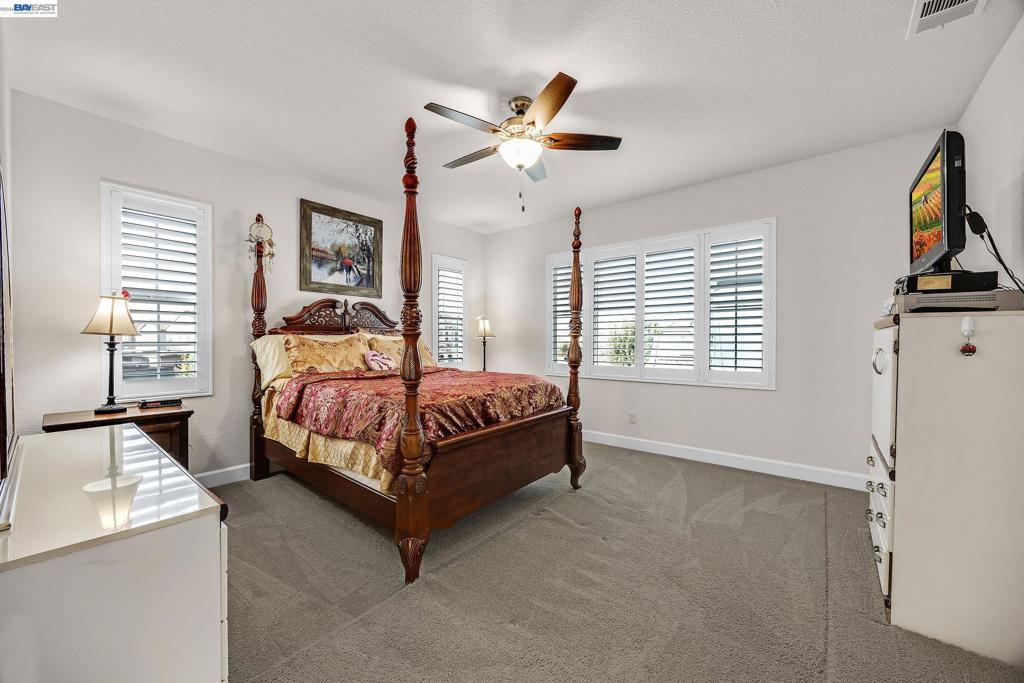 7001 Sitka Court Property Photo 24