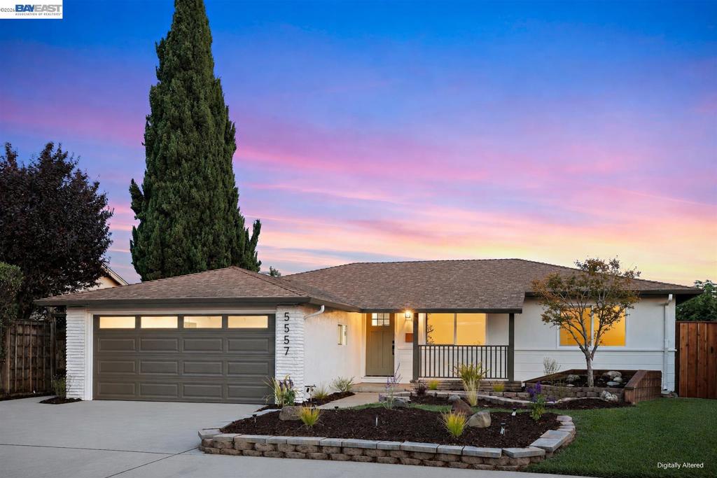 5557 Beau Ct Property Photo 2