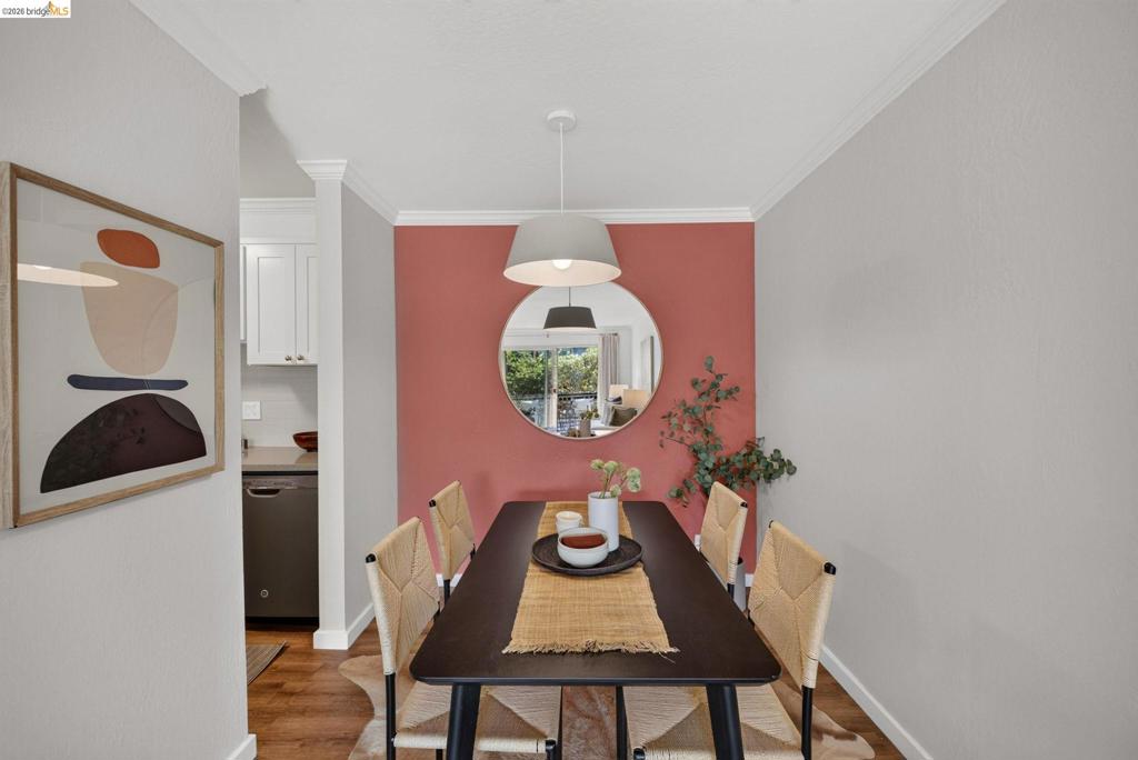 555 Jean St 319 Property Photo 6