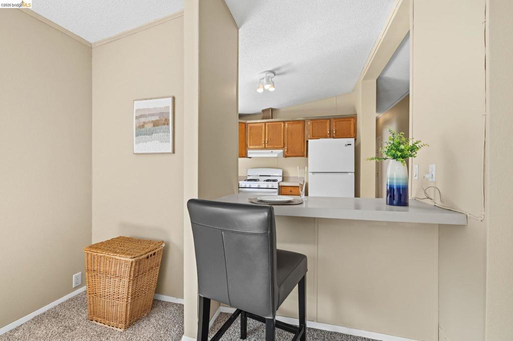 10956 Green St Property Photo 7