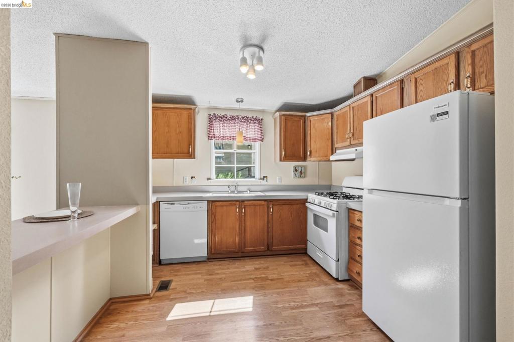 10956 Green St Property Photo 9