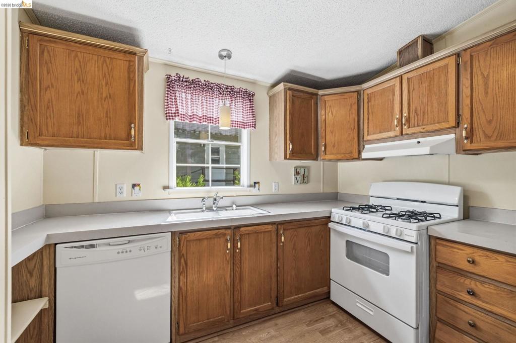 10956 Green St Property Photo 10