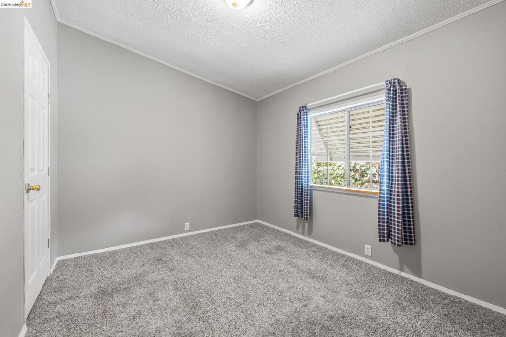 10956 Green St Property Photo 17