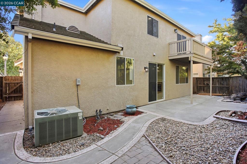 5683 Vintage Cir Property Photo 5