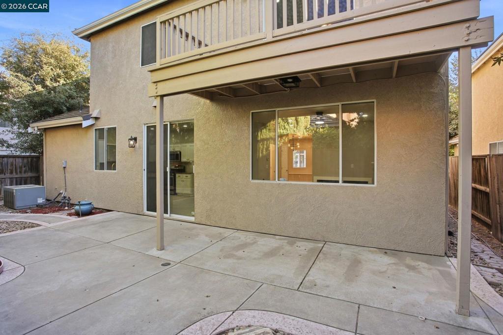 5683 Vintage Cir Property Photo 7