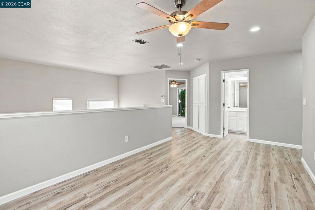 5683 Vintage Cir Property Photo 12