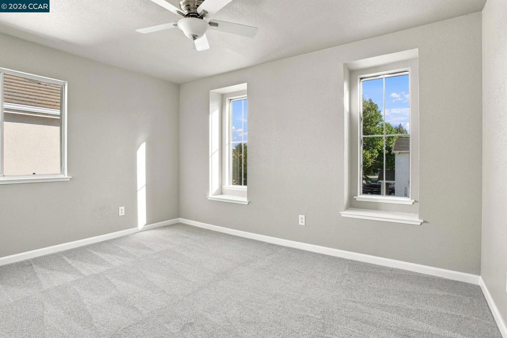 5683 Vintage Cir Property Photo 15