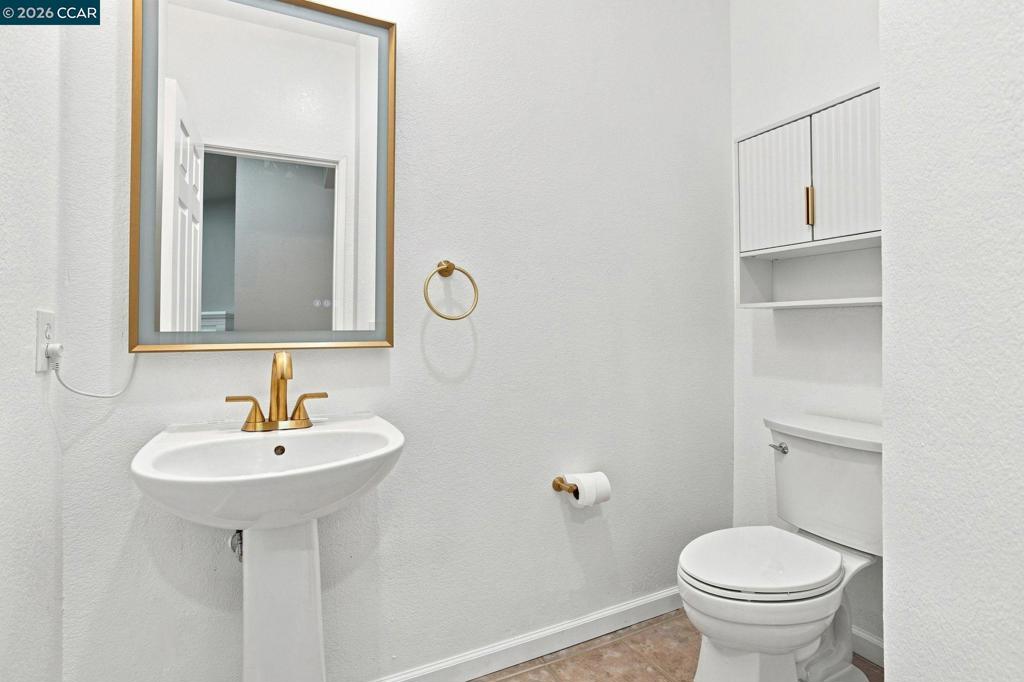 5683 Vintage Cir Property Photo 29