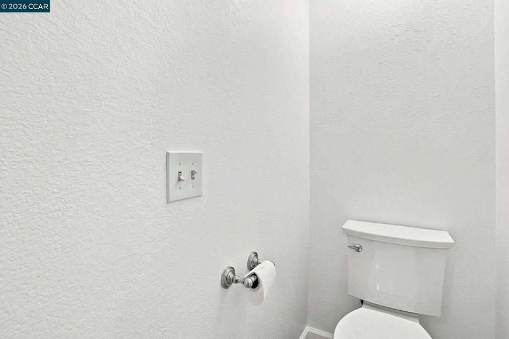 5683 Vintage Cir Property Photo 31