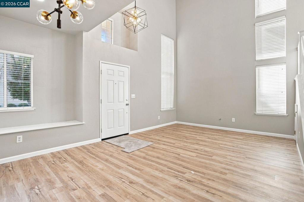 5683 Vintage Cir Property Photo 38