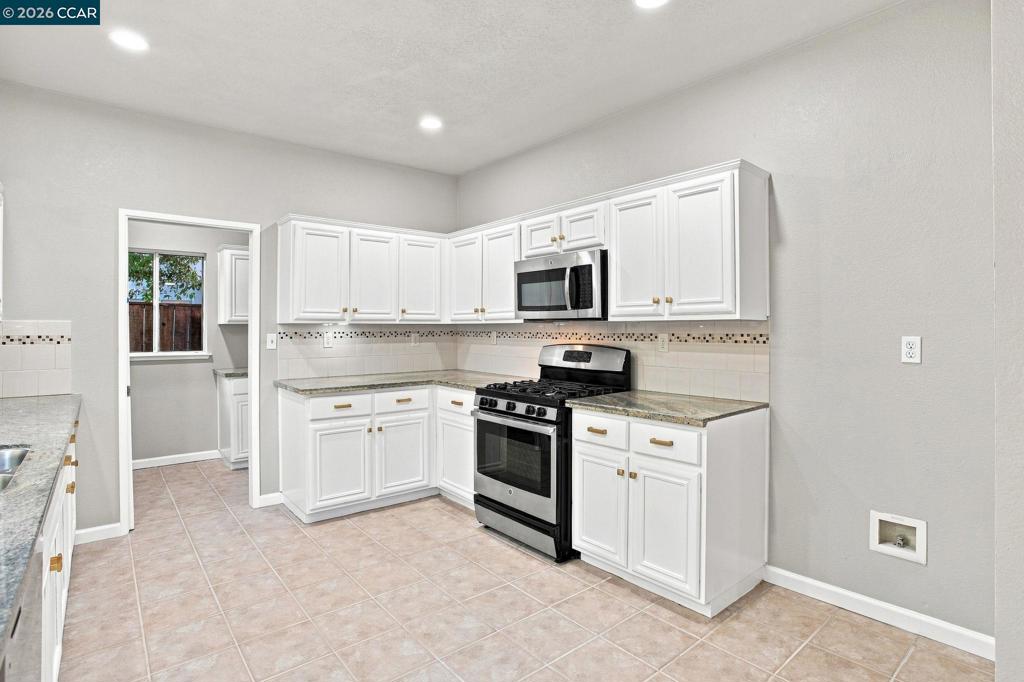 5683 Vintage Cir Property Photo 46