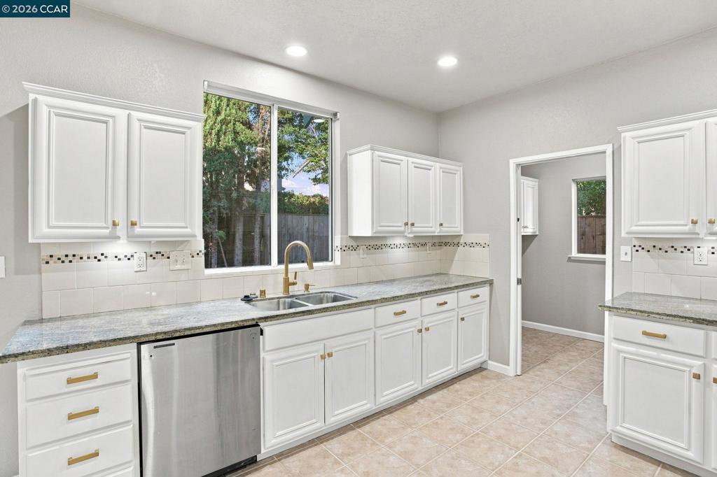 5683 Vintage Cir Property Photo 47