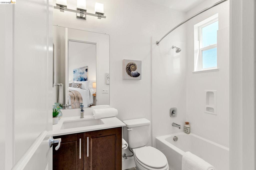 820 E Duane Ave 5 Property Photo 25