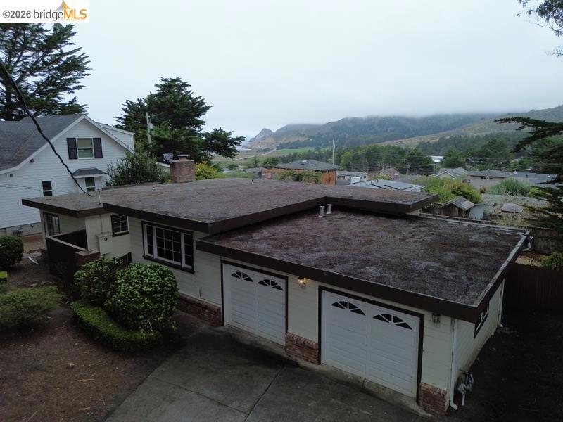 511 6th St Property Photo 3