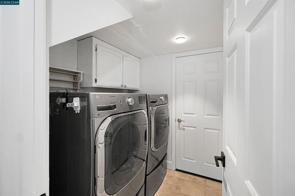 100 Opal Ct Property Photo 37