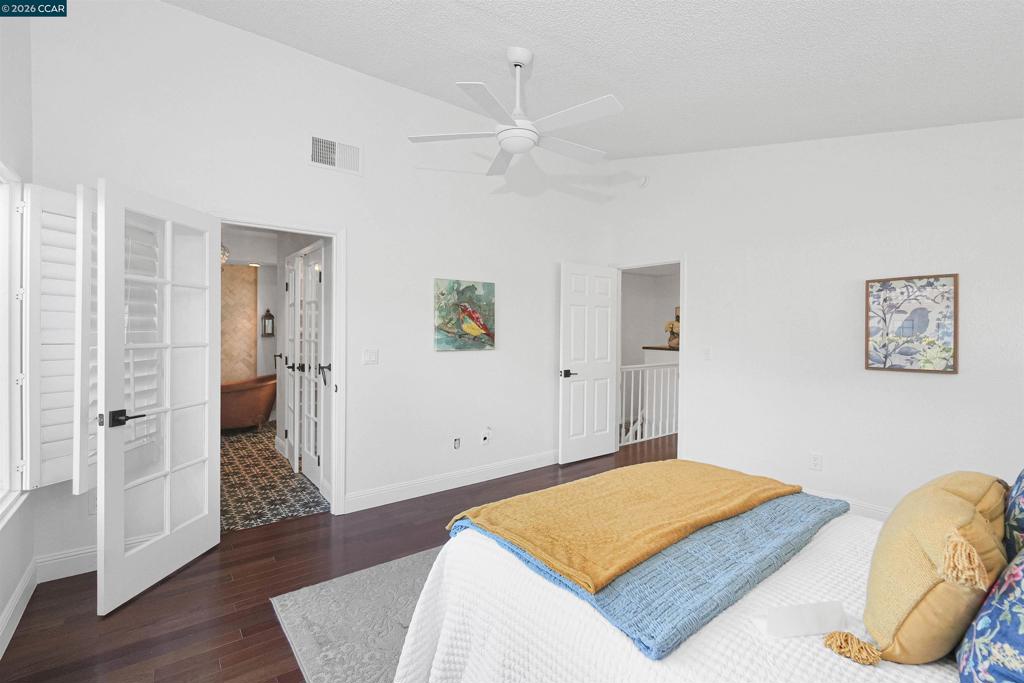 100 Opal Ct Property Photo 45