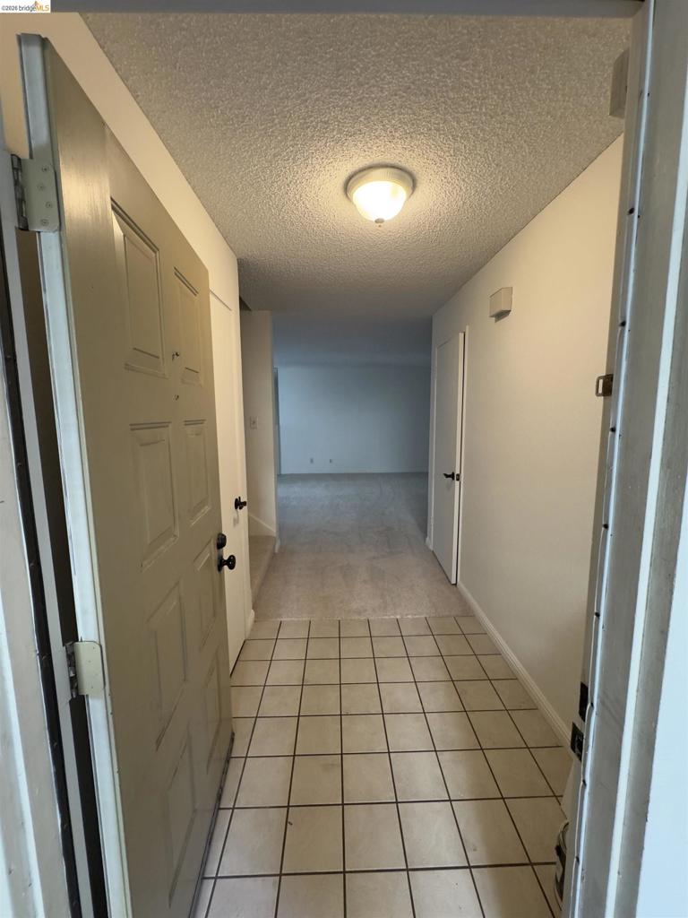 3152 Heather Ridge Dr Property Photo 4
