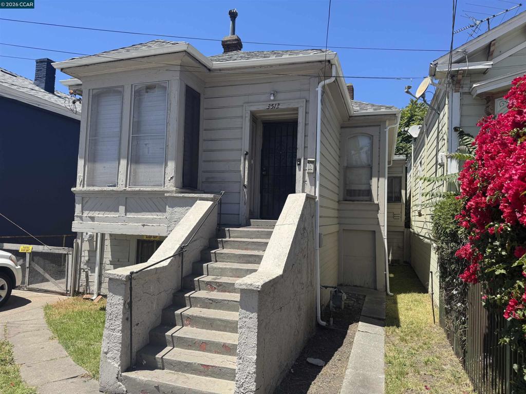 3513 Adeline St Property Photo 1