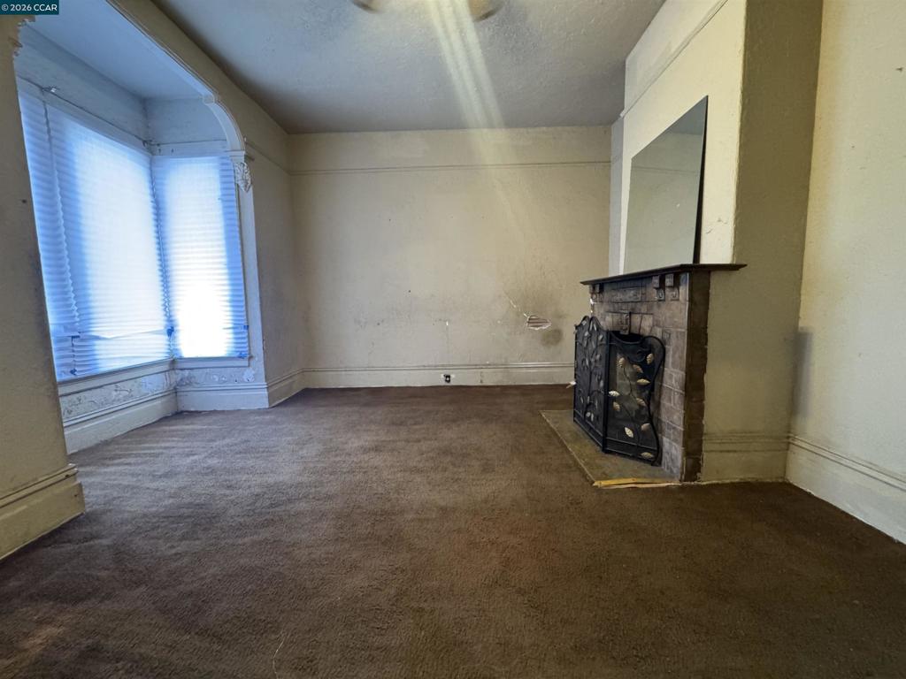 3513 Adeline St Property Photo 16