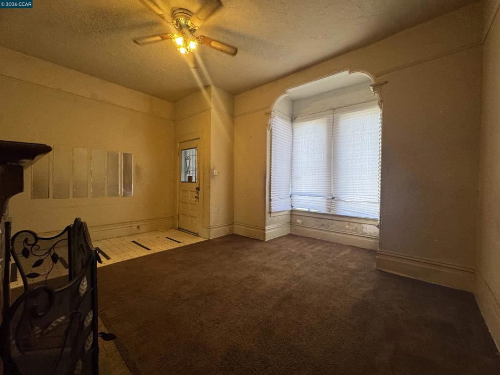 3513 Adeline St Property Photo 22