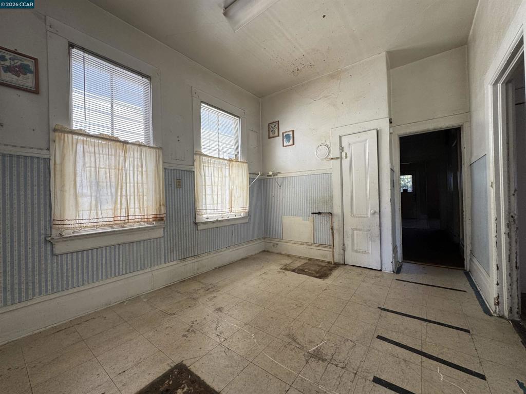 3513 Adeline St Property Photo 29